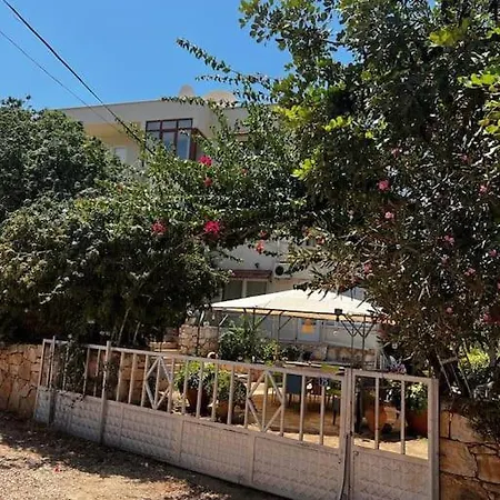 Gokseki Sokak 75b Kaş